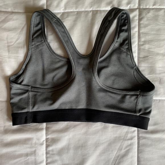 Nike Sports Bra - Picture 2 of 3